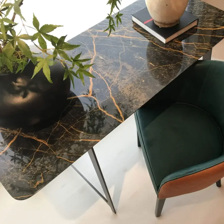 Distinguished BSeries Borzalino B195 desk with a marble top and lacquered metal base in dark gray or black with gold veins and glossy finish