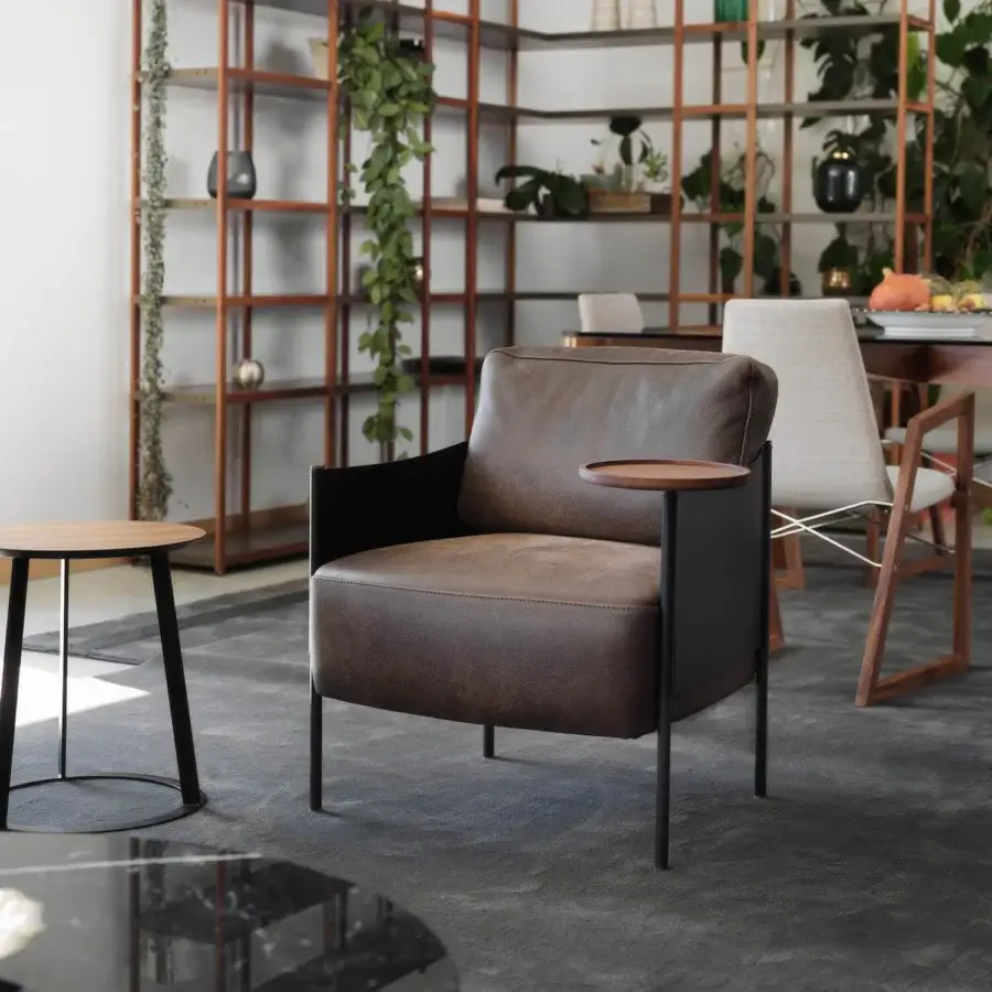Exceptional Horm SC1 lounge chair with black painted metal legs and Canaletto walnut accents in supple brown leather with a matte finish