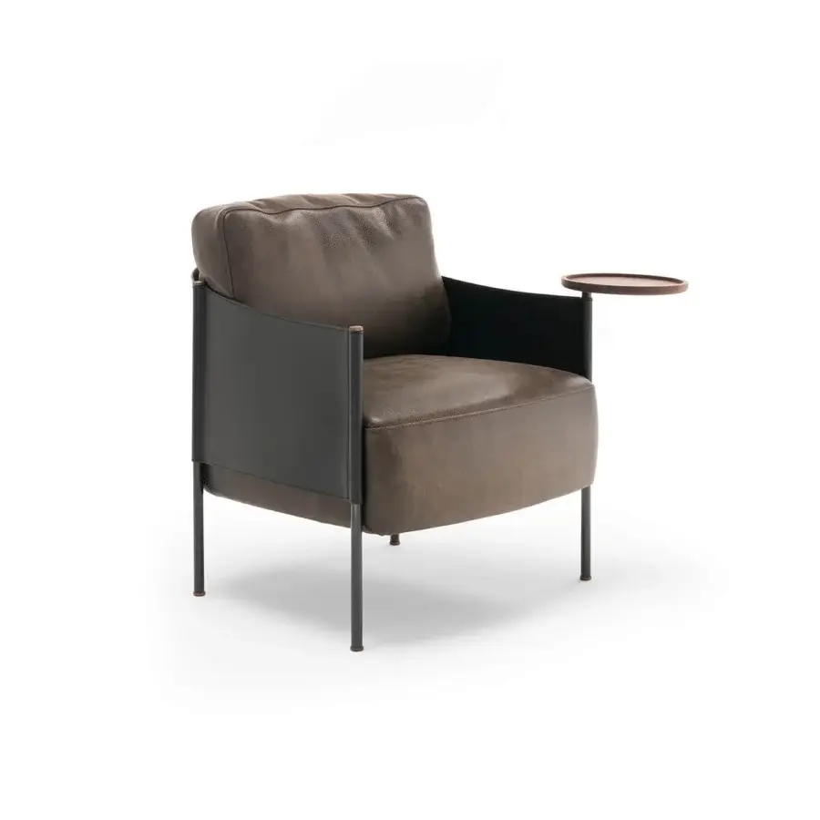 Superior Horm SC1 lounge chair upholstered in mottled brown leather with Canaletto walnut accents and black painted metal legs