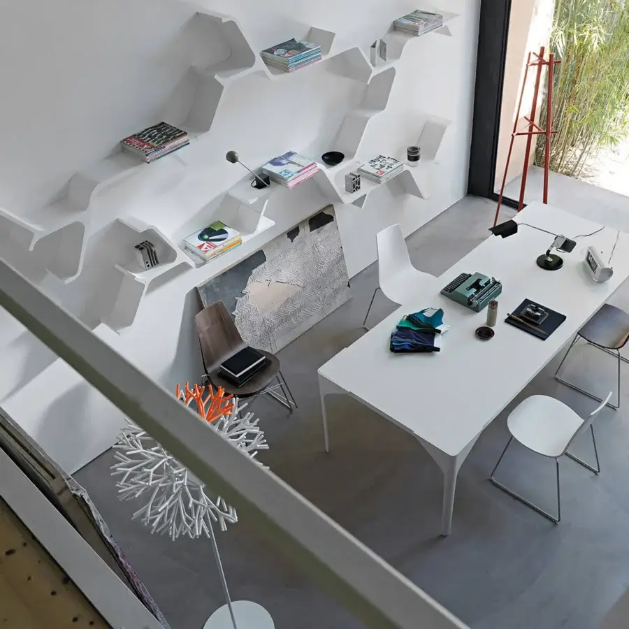 Distinguished Horm Sinapsi shelf, a modular wall unit in lacquered polyurethane with a smooth matte finish
