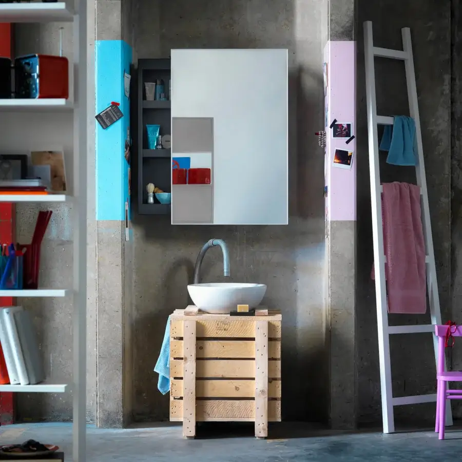 Distinguished Horm Backstage mirror with black lacquered sheet-iron structure and extruded anodized aluminum frame, including gray cabinet section