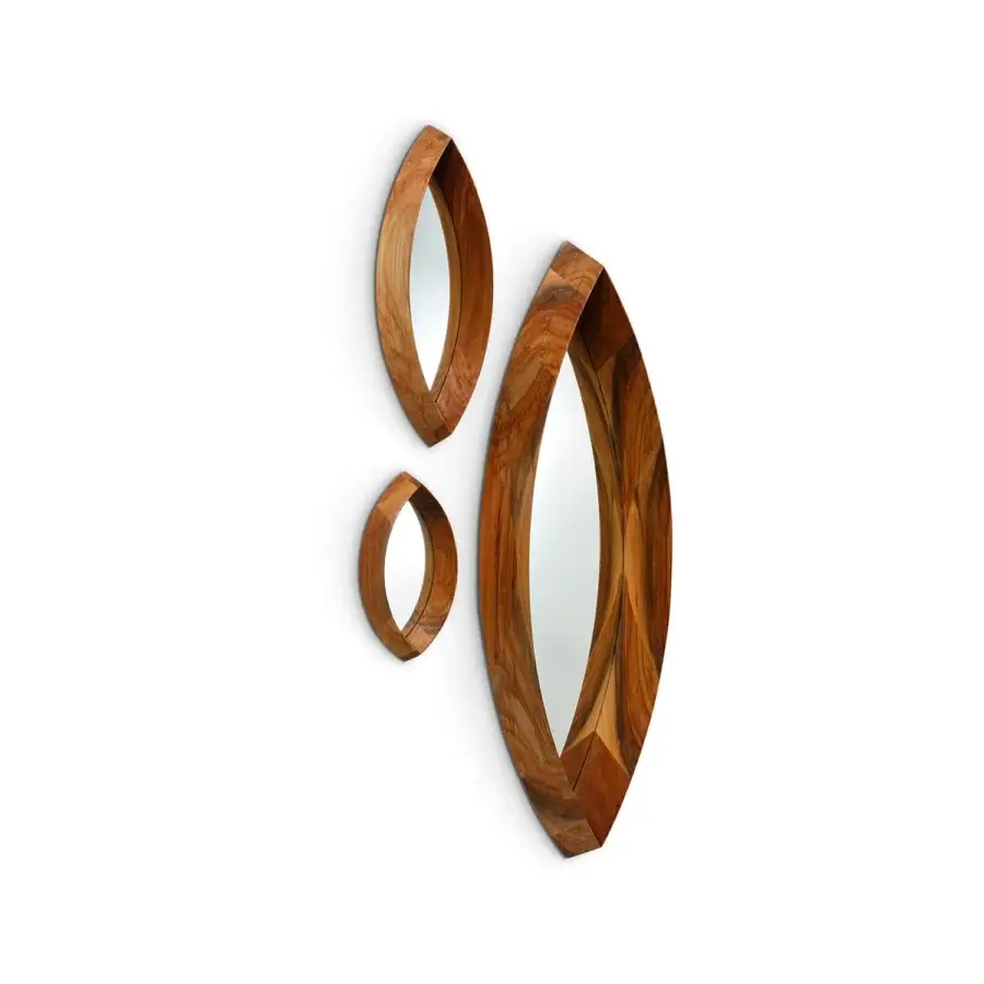 Elegant Horm Mamanonmama mirror with five black-willow solid wood petals arranged as desired in warm brown wood grain