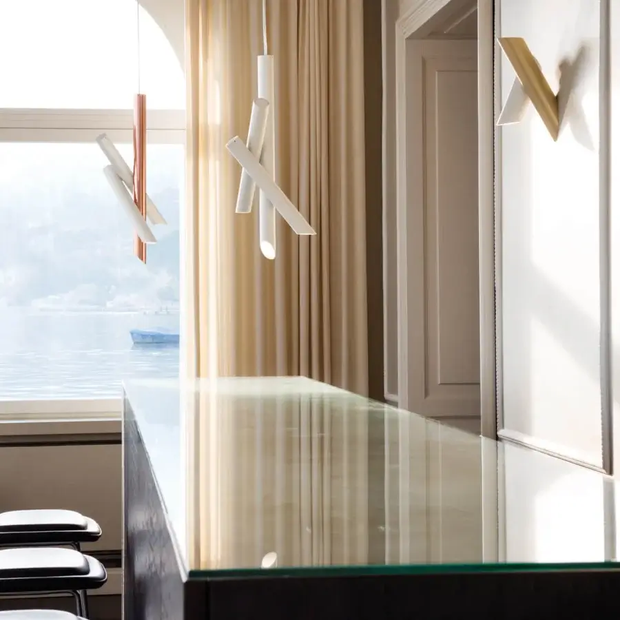 Elegant Nemo Tubes suspension lamp with pure tubular aluminum elements and white finish