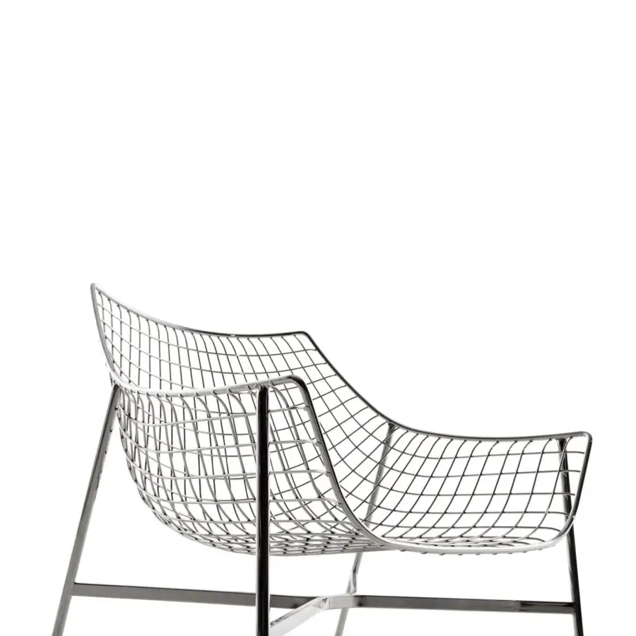Elegant Varaschin Summer Set lounge chair with a light gray powder-coated steel grid structure and airy open form