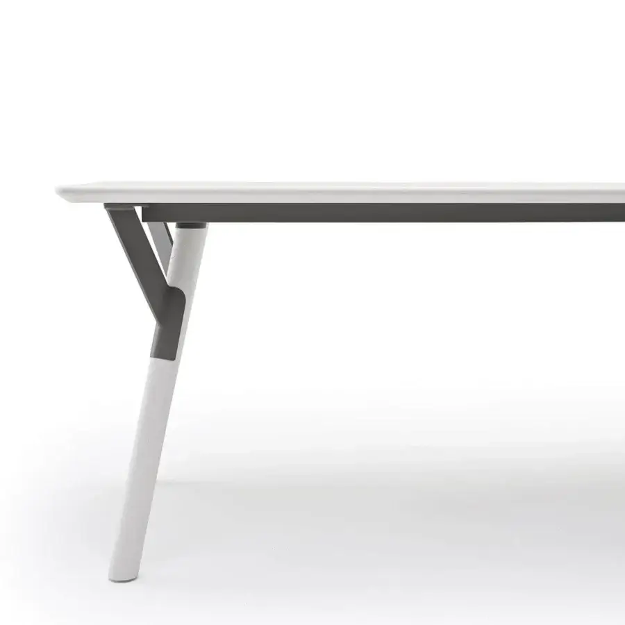 Superior Varaschin Link table crafted in Italy with a light gray finish and dark gray powder coated aluminum frame