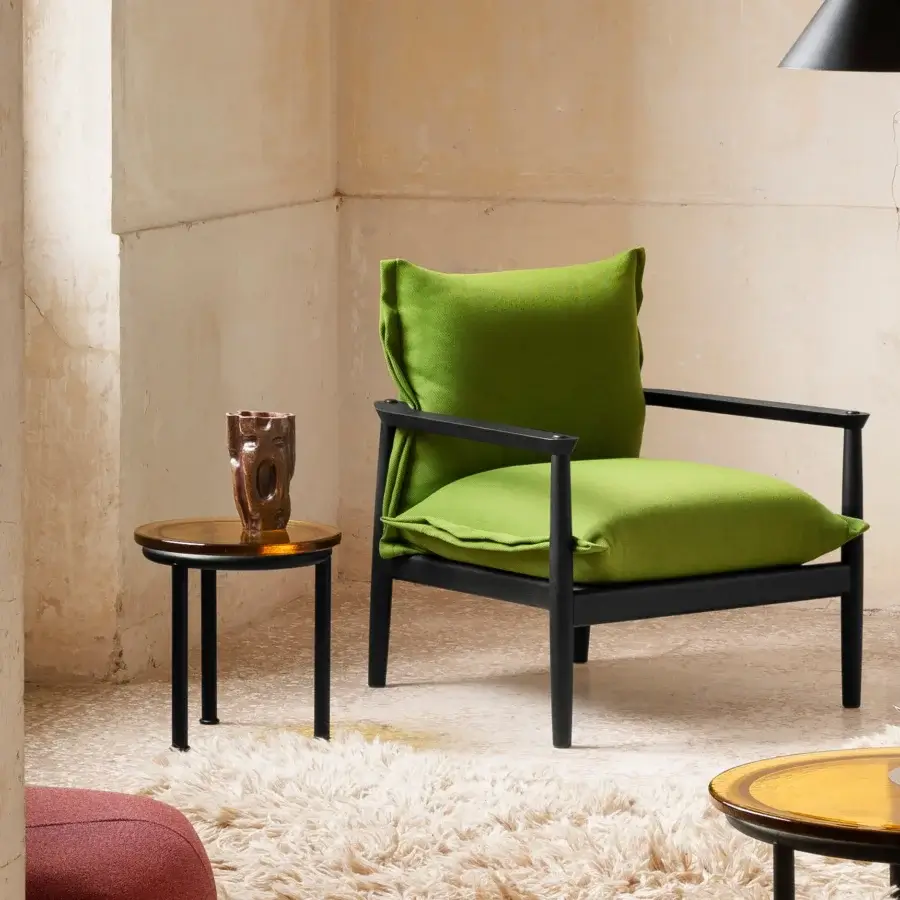 Superior Miniforms Zigo side table with warm amber glass tabletop and glossy dark metal legs