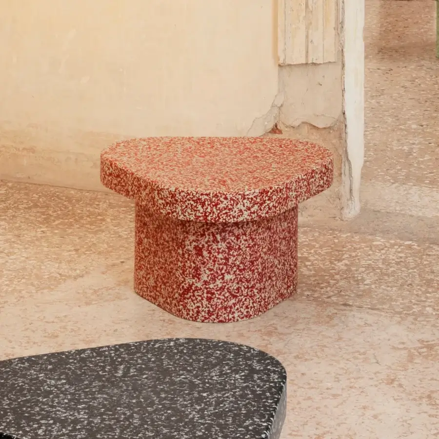 Innovative Miniforms Superpop coffee table in speckled red terrazzo recycled polyethylene with contemporary finish