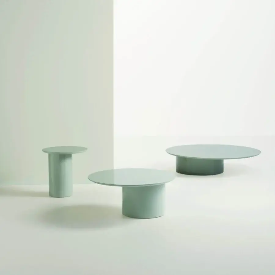 Superior Frag Myon coffee table crafted in Italy with a cylindrical base and thin circular top in muted green glossy lacquer