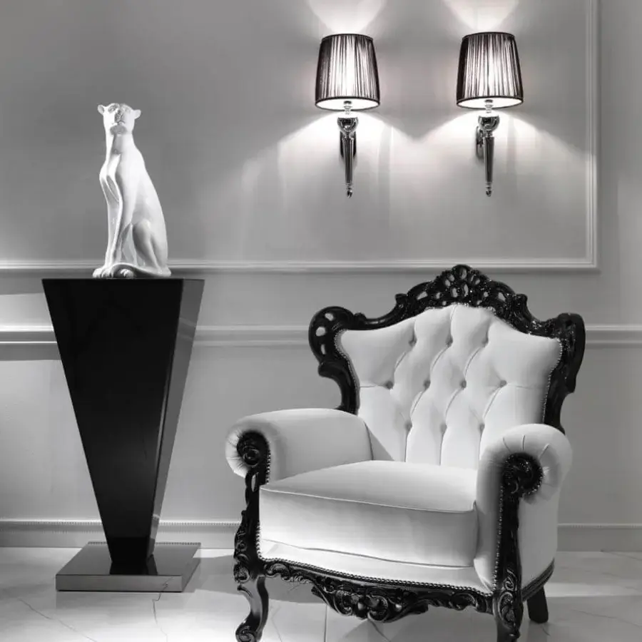 Exceptional DV Home Collection Envy Column pedestal built with extra white lacquered MDF and a shining stainless steel base