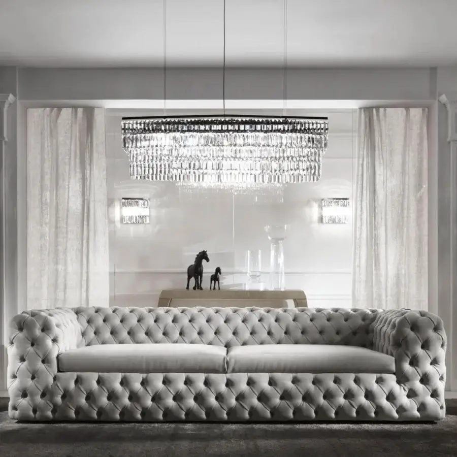 Exceptional DV Home Collection Byron table lamp with shining chrome structure and bevelled glass pendants stacked in tiers