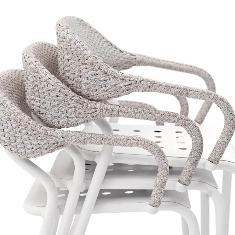 Superior Varaschin Noss armchair with a glossy white aluminum structure and hand-woven light gray polypropylene rope back