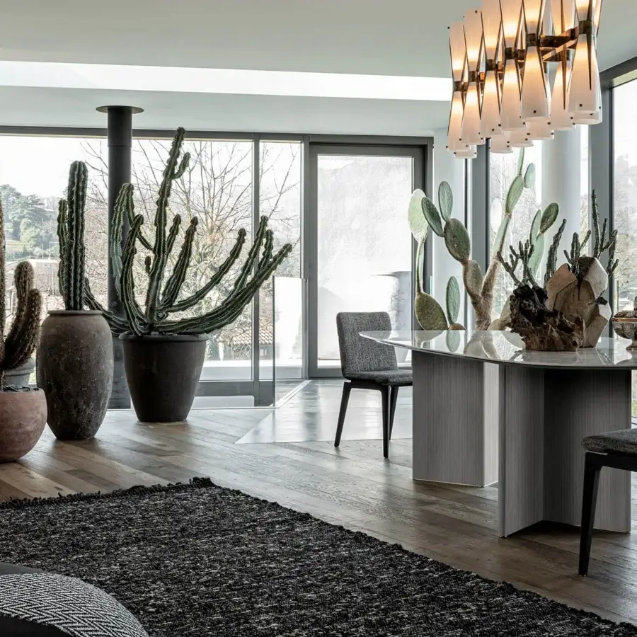 Harmonious Cierre1972 Marlon chair with light gray textile upholstery and dark matte wooden legs