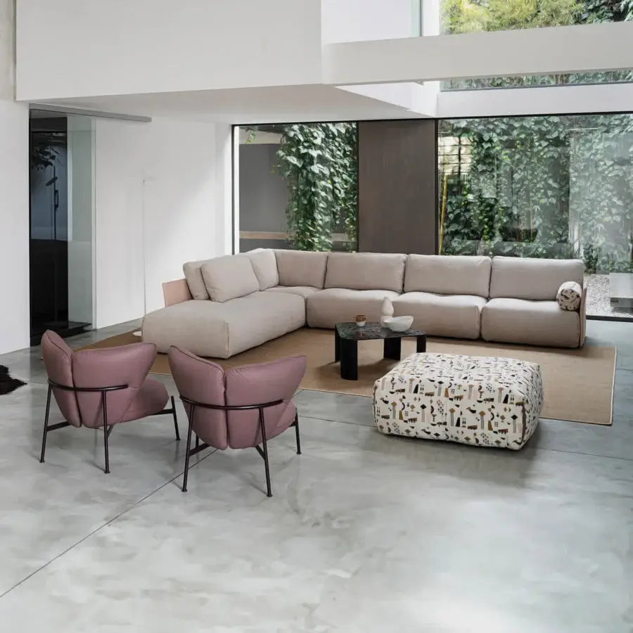 Captivating Cierre1972 Gina lounge chair with graceful, tulip-like form and pinkish-purple matte textile upholstery built with a dark metal frame