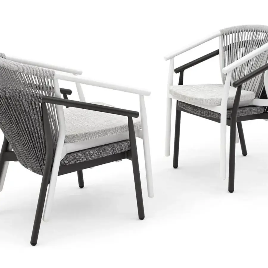 Exceptional Varaschin Smart armchair with a powder-coated aluminum structure, dark grey VAR#TEX seat and high-end synthetic rope back with white cushions