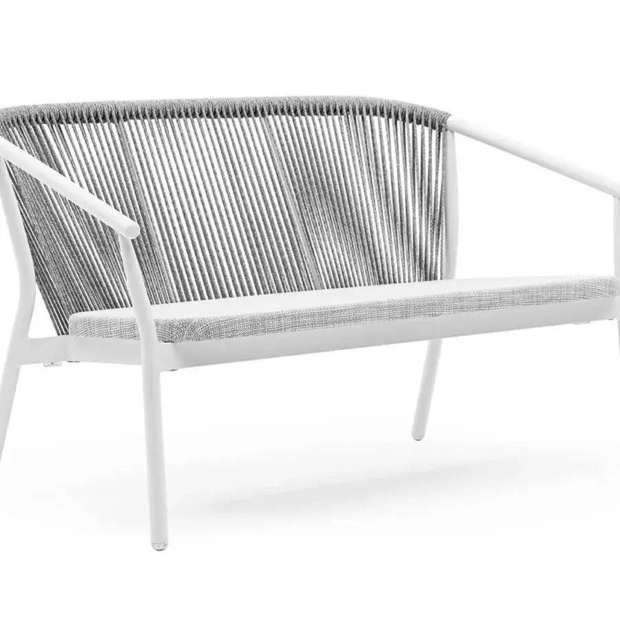 Superior Varaschin Smart Sofa, a two-seater built with white powder-coated aluminum, light gray VAR#TEX PVC and gray synthetic rope backrest