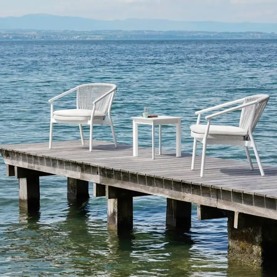 Exclusive Varaschin Smart lounge chair with white powder-coated aluminum structure and light VAR#TEX technical mesh seat and woven rope back