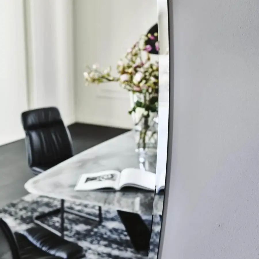 Distinguished Cattelan Italia Hawaii Magnum mirror crafted in Italy with excellent quality mirrored glass and bevelled edges