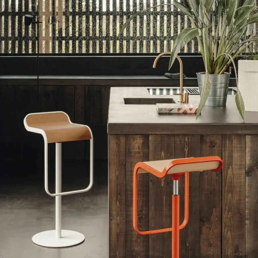Superior Lapalma Lem stool with light-toned wood seat and white powder-coated metal frame exhibiting a minimalist finish