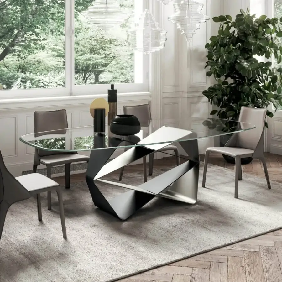 Distinguished Ozzio Italia Gem table with clear glass top and intersecting geometric metal base in matte black and satin silver finish