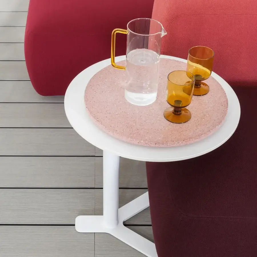 Distinguished Lapalma YO Outdoor side table with a speckled pink HPL Fenix® top and white powder coated polyester base