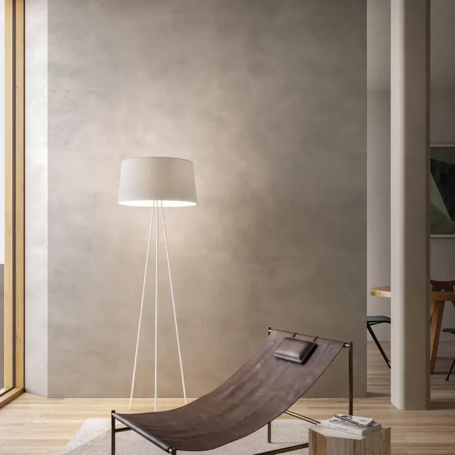 Superior Kundalini Tripod floor lamp with fire-resistant white fabric and slender white painted premium metal base