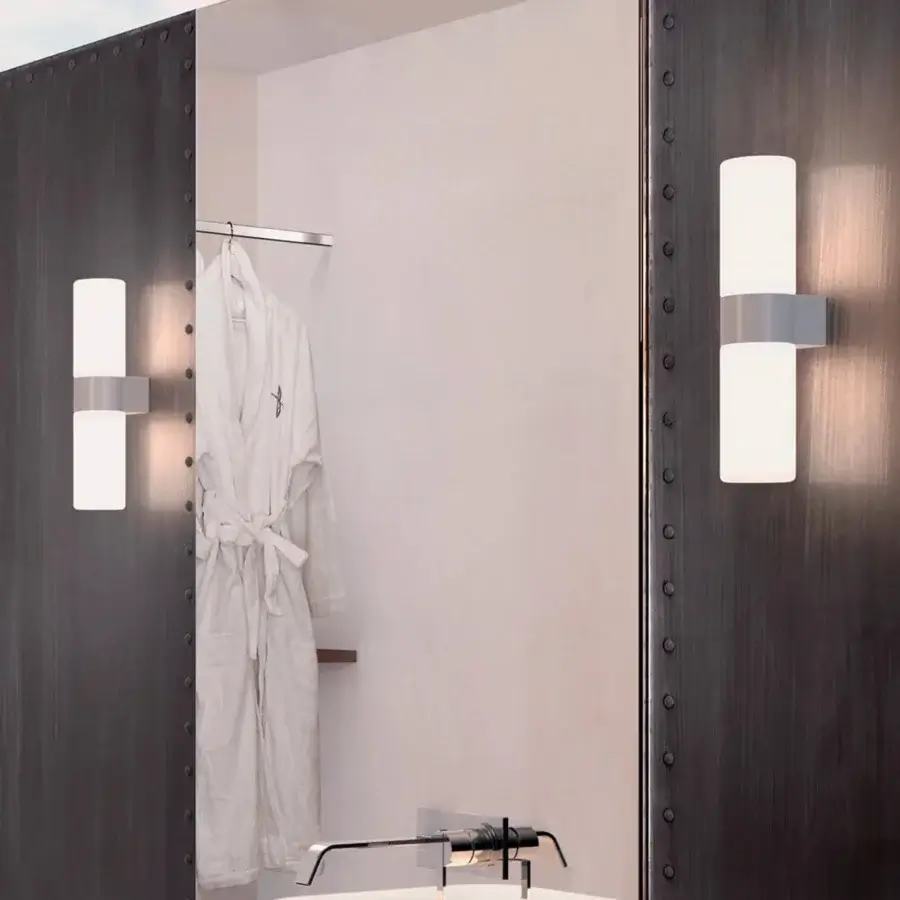 Elegant Kundalini Pastilla wall lamp in painted metal with acid-etched white glass diffuser and matte finish