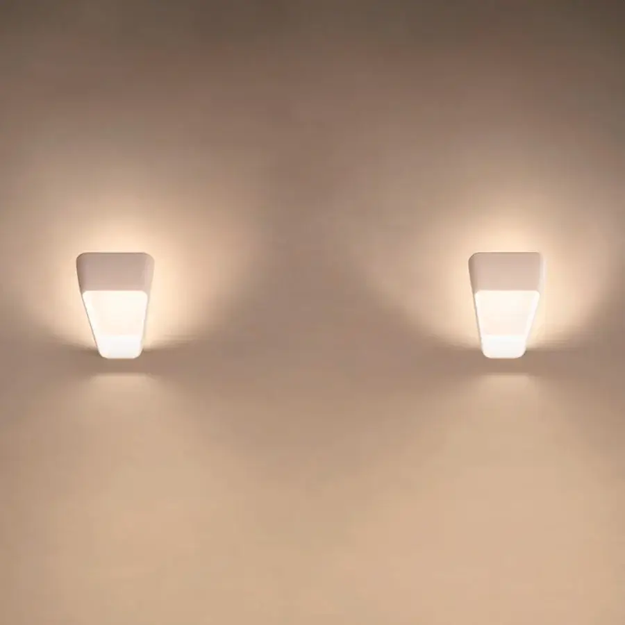 Superior Kundalini Frame wall lamp with die-casted aluminum diffuser and smooth matte varnished finish