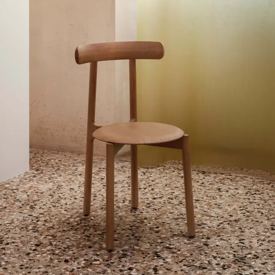 Superior Miniforms Bice chair crafted in Italy with wood and a smooth light brown finish featuring a distinctive flap-ears backrest