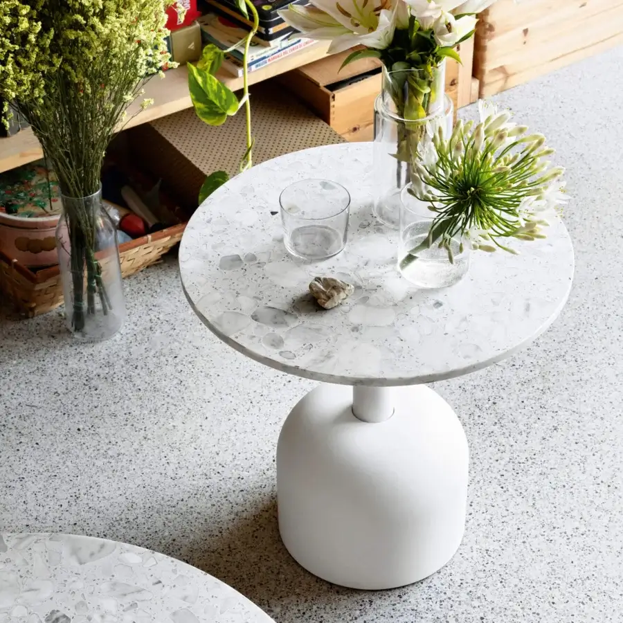 Superior Miniforms Illo coffee table with speckled terrazzo-style tabletop and smooth matte white base crafted in Italy