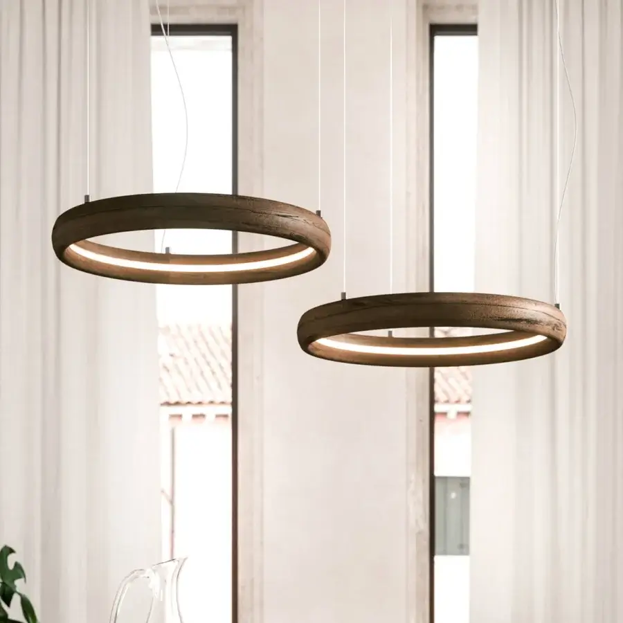 Exceptional Ozzio Italia Ring Light suspension lamp crafted in solid wood with textured medium-to-dark brown finish