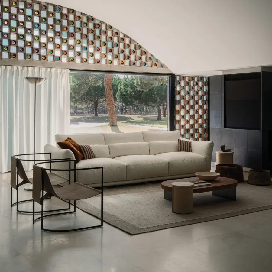 Superior Cierre1972 Clift sofa crafted in Italy with light beige textile upholstery and soft backrests