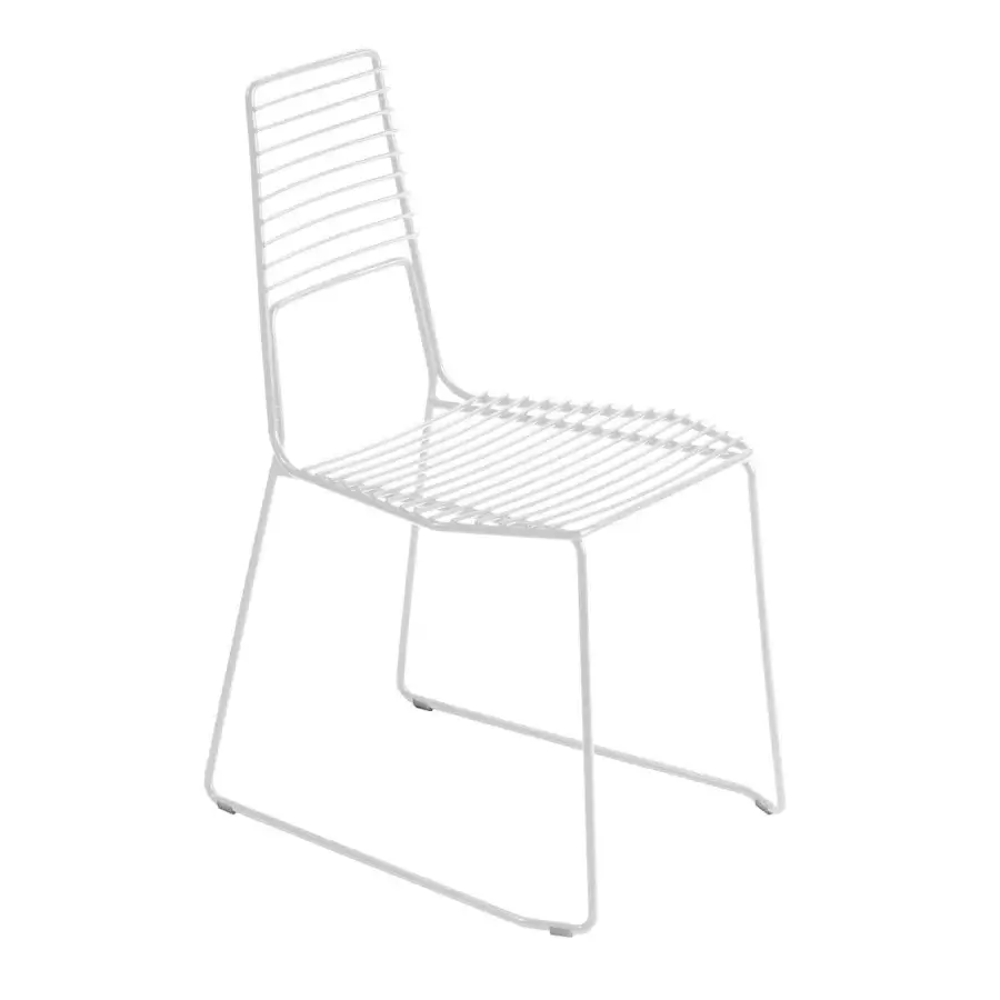 Superior Casamania Alieno chair crafted from painted metal with clean geometric lines in a matte white finish