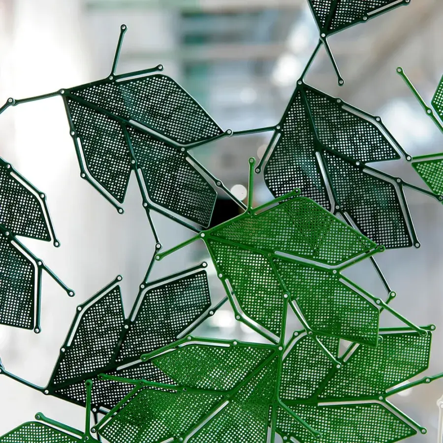 Elegant Casamania Maria Leaf screen with geometric leaf elements and matte green synthetic material