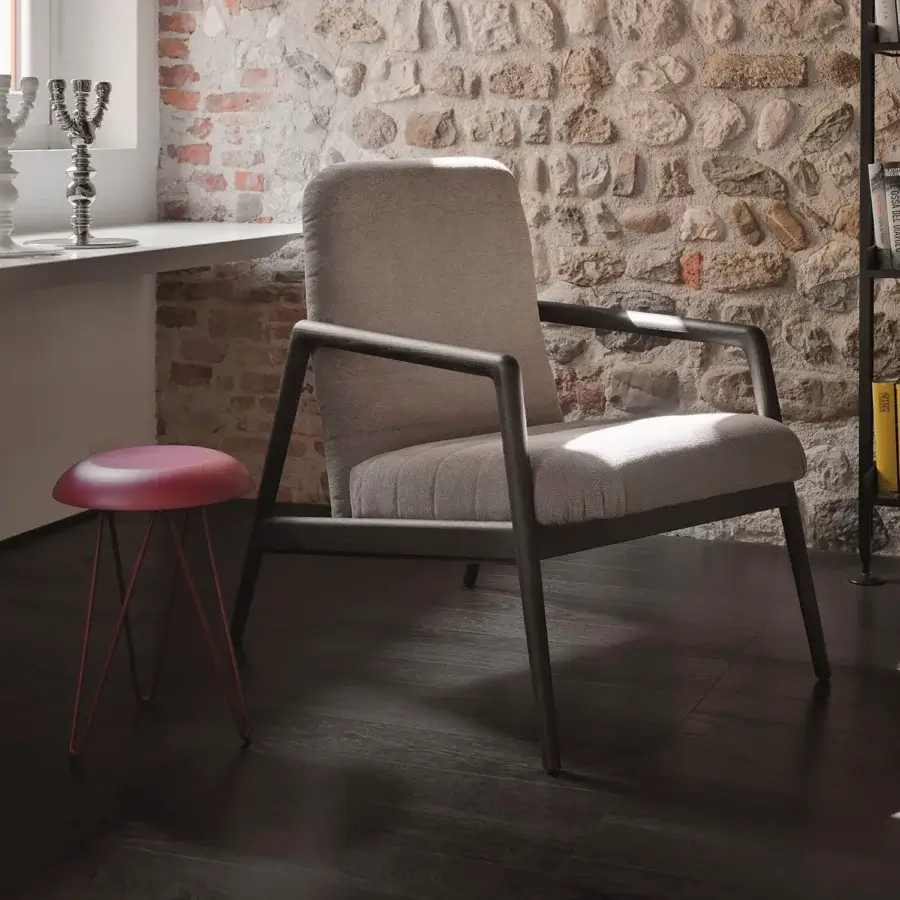 Superior Horm Carnaby lounge chair with light gray textile upholstery and dark-toned premium wooden base