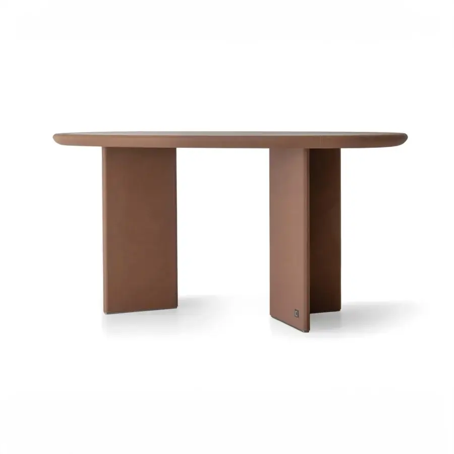 Distinguished Cierre1972 Zed desk crafted in Italy with brown leather, exhibiting rounded tabletop and clean geometric lines