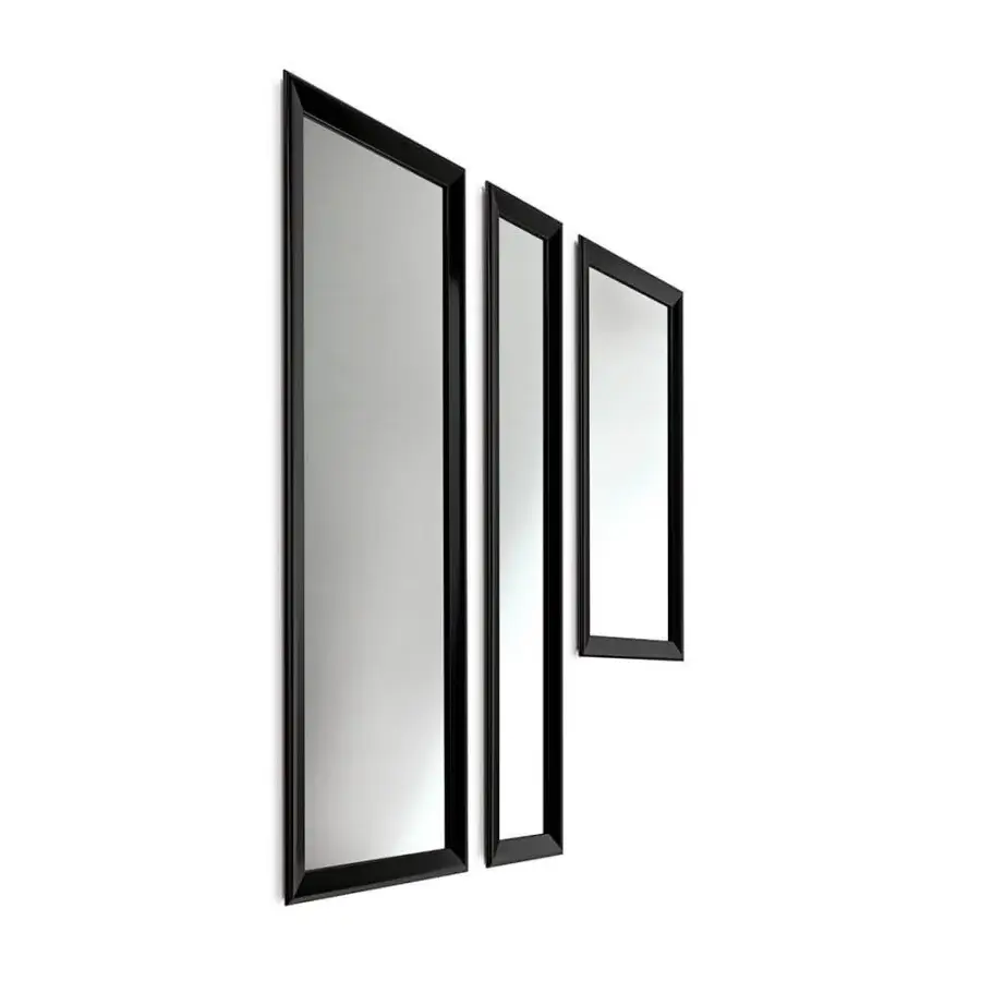 Elegant Horm Yume Black mirror with a sleek extruded aluminum frame and glossy painted finish