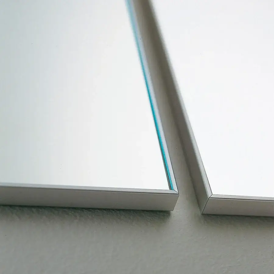 Exceptional Horm Ute Minimal mirror with slim light gray anodized extruded aluminum frame crafted in Italy