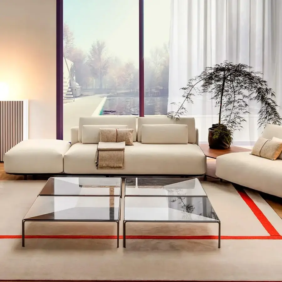 Exceptional Horm Ragtime side and coffee tables with Carrara marble tops and bronze painted metal structure