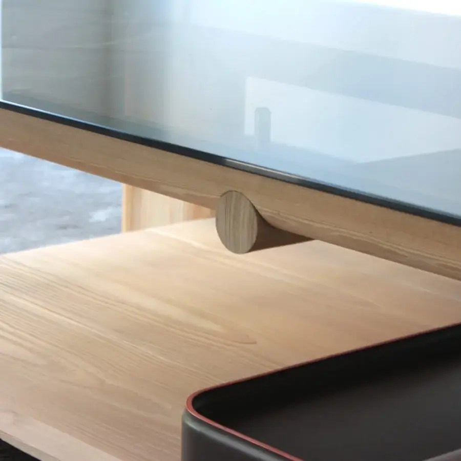 Superior Casa Casati Toro coffee table built with solid ash wood and transparent tempered glass with a dark tray