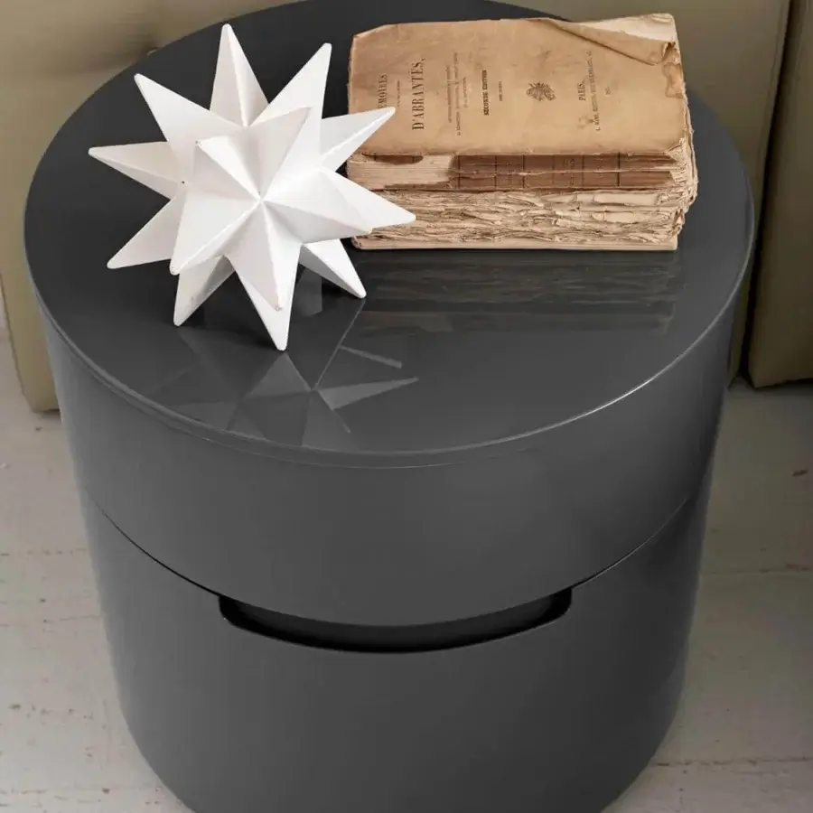 Superior Presotto Globo nightstand with curved lines in dark gray gloss lacquer showcasing modern Italian design