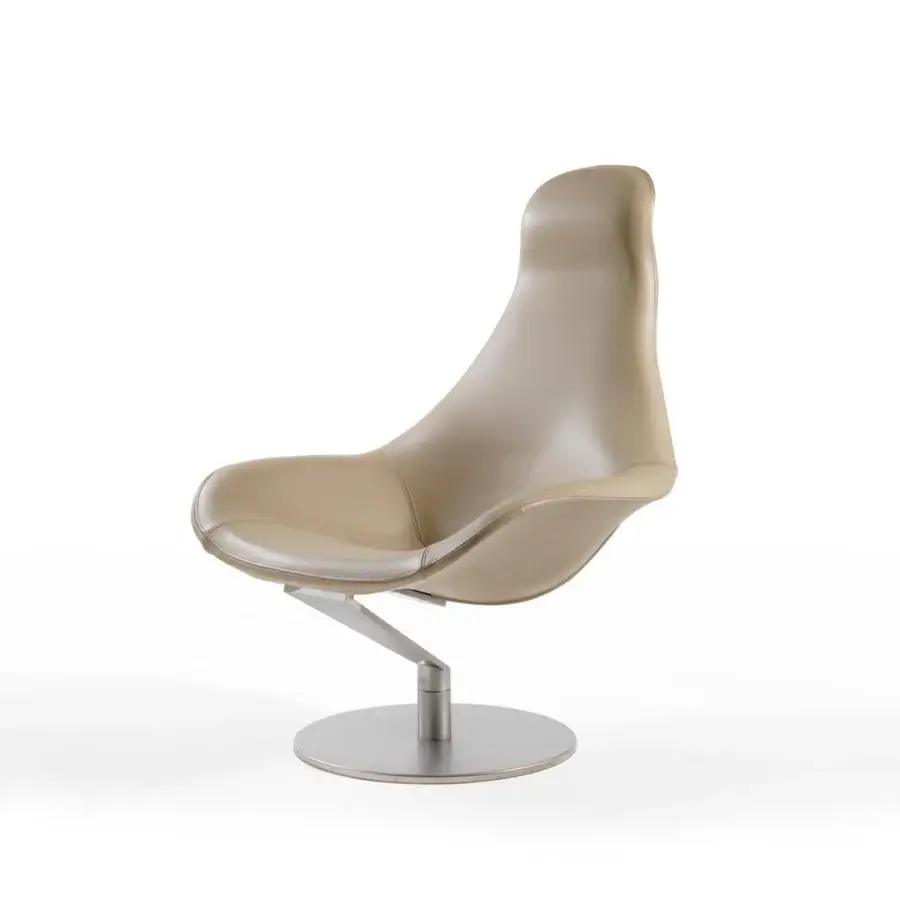 Elegant Reflex Zenith lounge chair with a swiveling glazed stainless steel base and light beige textile upholstery with a glossy finish