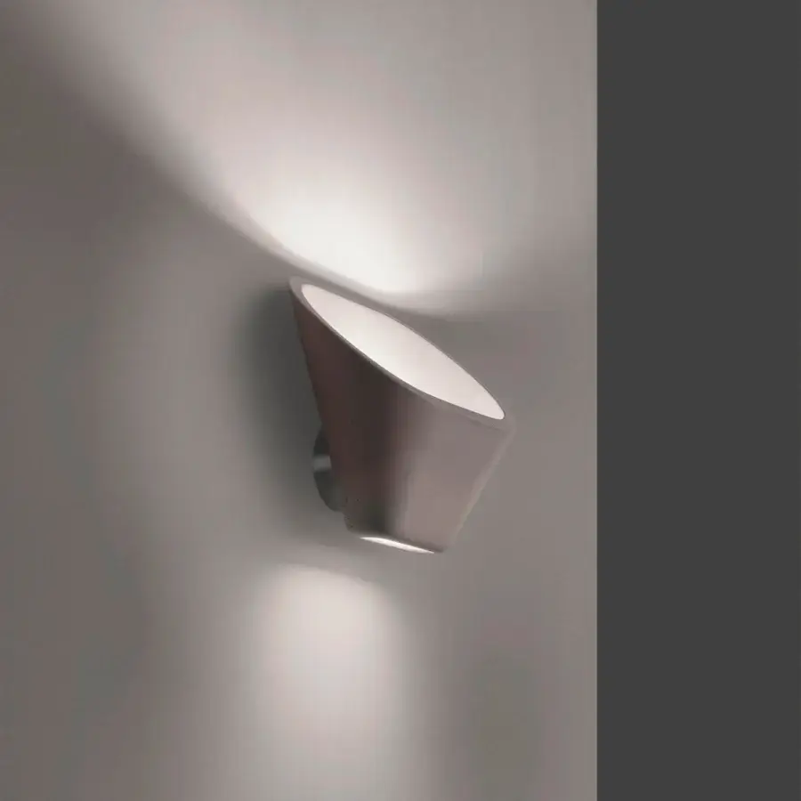 Aplomb Wall Lamp #4