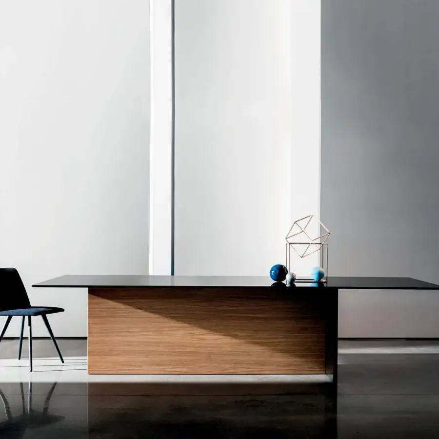Superior Sovet Italia Regolo table with black lacquered glass tabletop and natural wood grain base in a matte finish