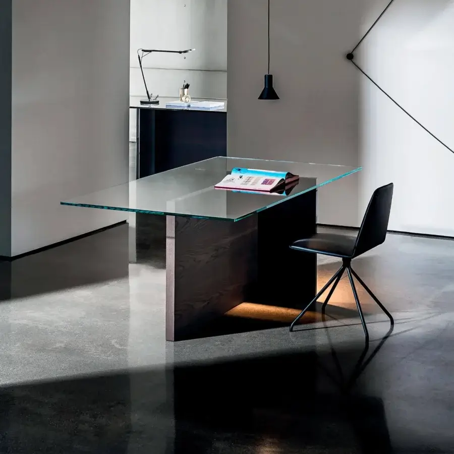 Superior Sovet Italia Regolo table with extra light clear laminated glass top and black lacquered wooden base