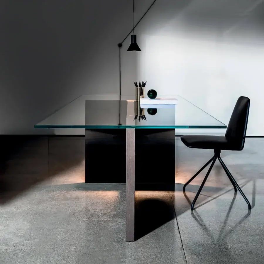 Distinguished Sovet Italia Regolo table with extra light clear laminated glass top and wood with black lacquered laminated glass base
