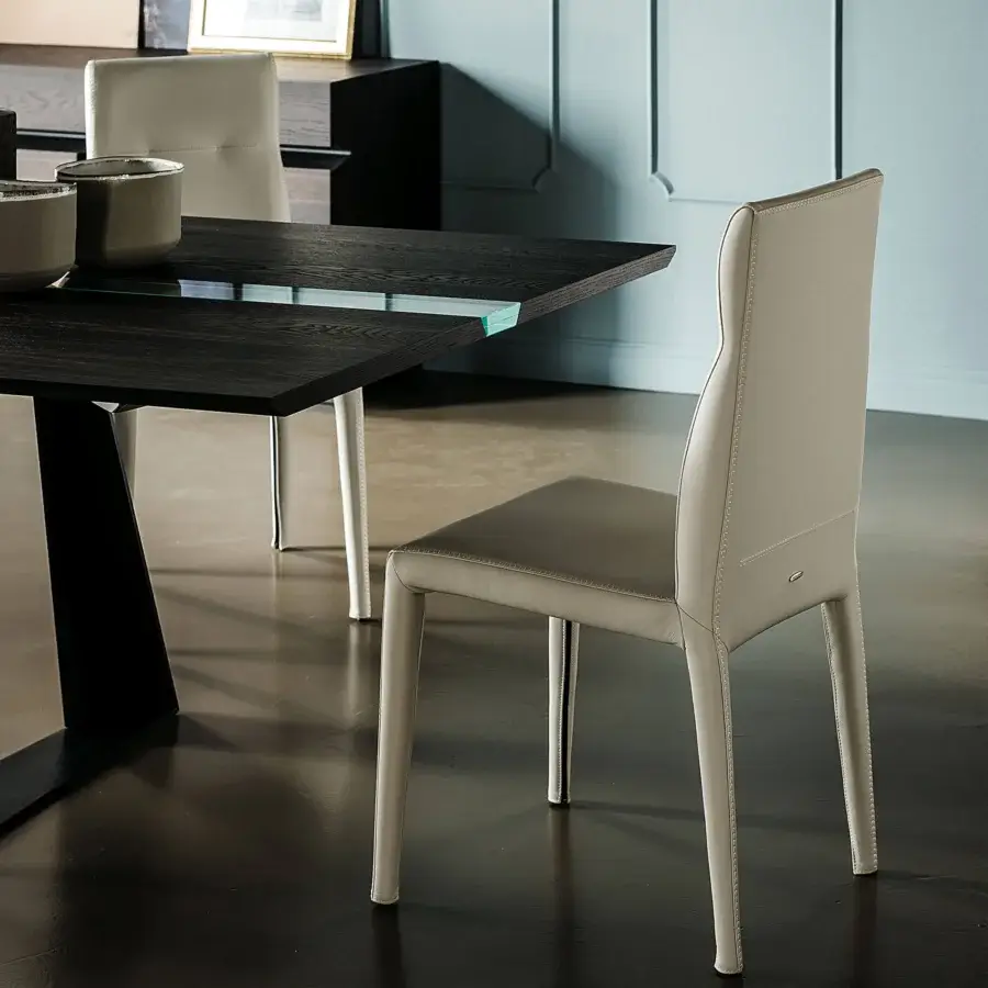 Agatha Flex Chair #4