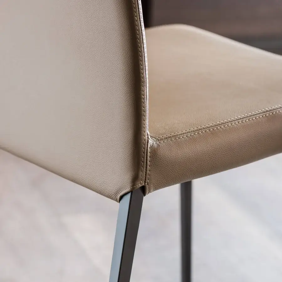Anna Chair #7