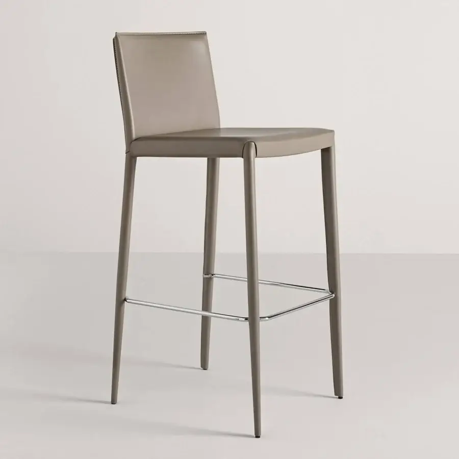 Lilly Stool #1