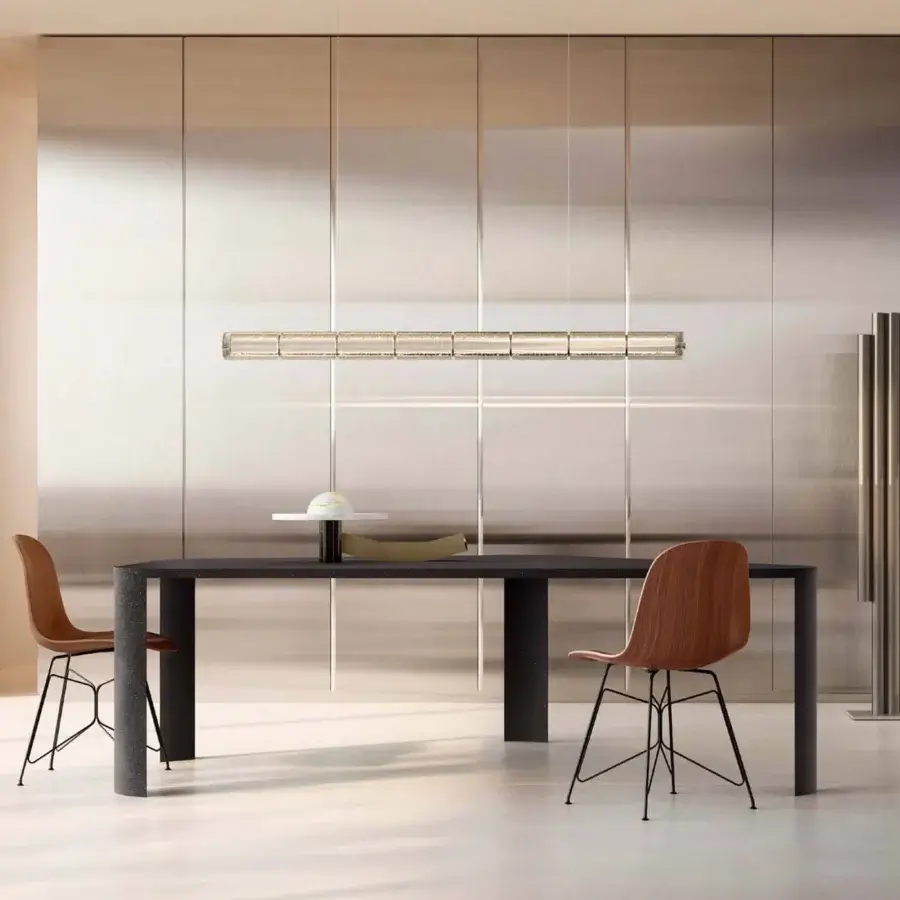Superior MDF Italia Press chair with a three-dimensional Canaletto walnut veneer and contrasting black metal frame