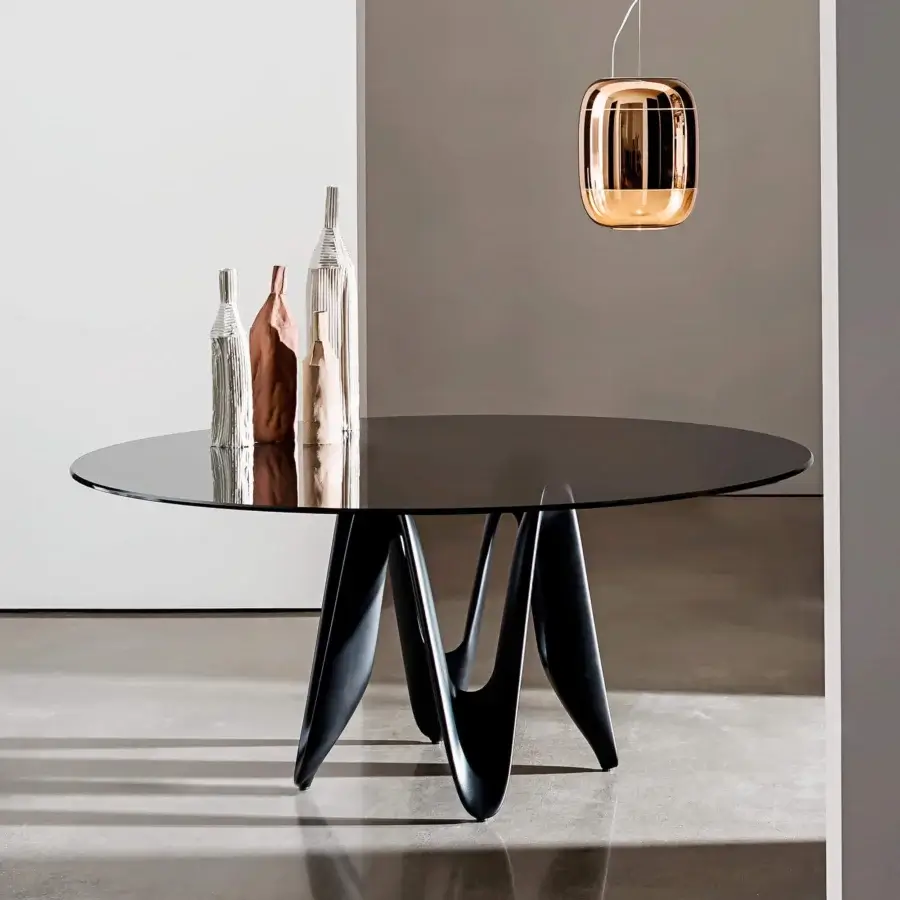 Distinguished Sovet Italia Lambda table with luxurious tempered glass and sleek black Cristalplant base
